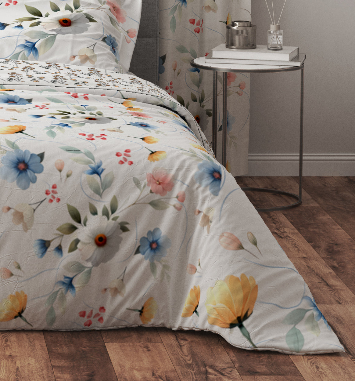 Vintage Retro White Blue Floral Cotton Reversible Quilt Cover Set - Adore India