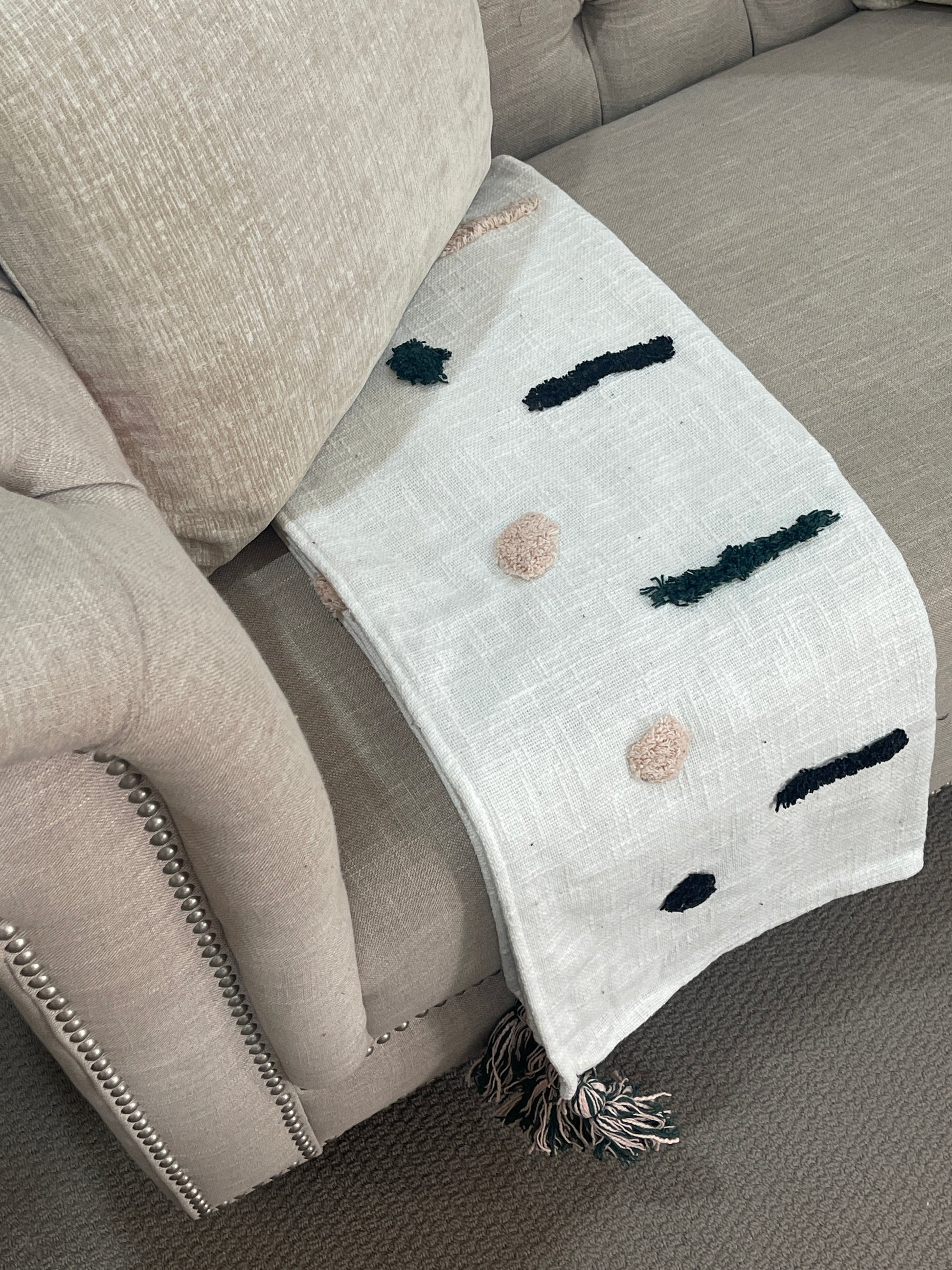 Bohemian Geometrical Dash Cotton Bedding Tufted Throw Blanket - Adore India   