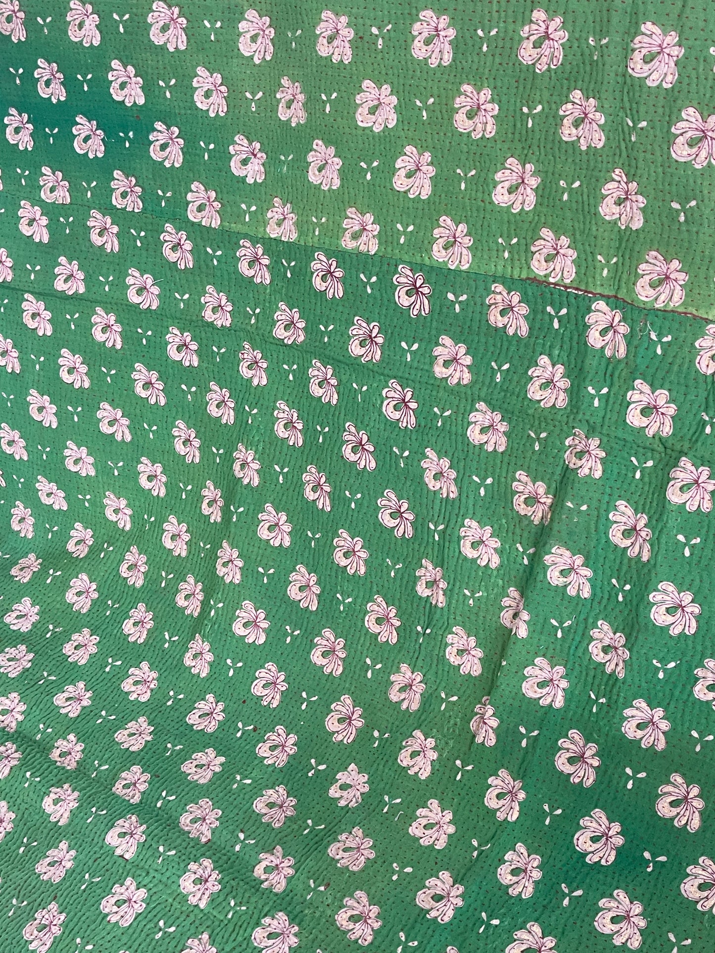 Indian Handmade Cotton Reversible Vintage Kantha Quilt Bedspread Throw- Kamla - Adore India   