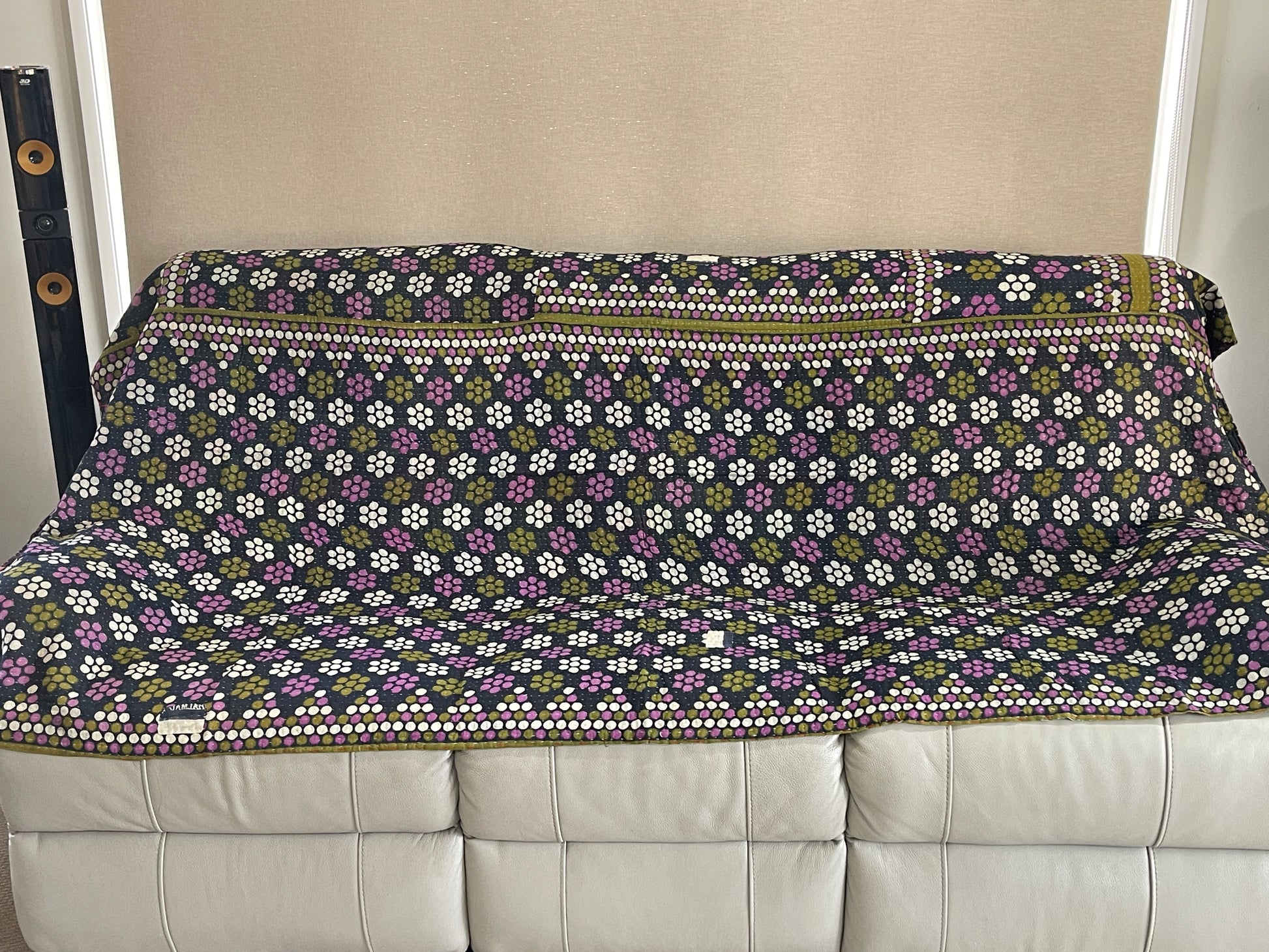 Indian Handmade Cotton Vintage Kantha Quilt Bedspread Throw- Aarti - Adore India   