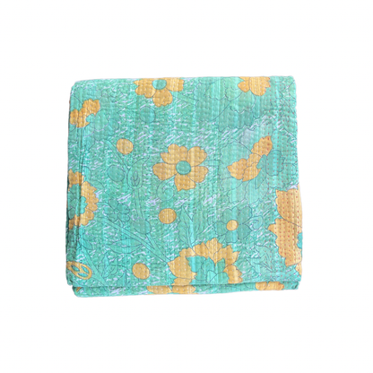 Indian Handmade Reversible Vintage Kantha Quilt Bedspread Jyoti - Adore India   