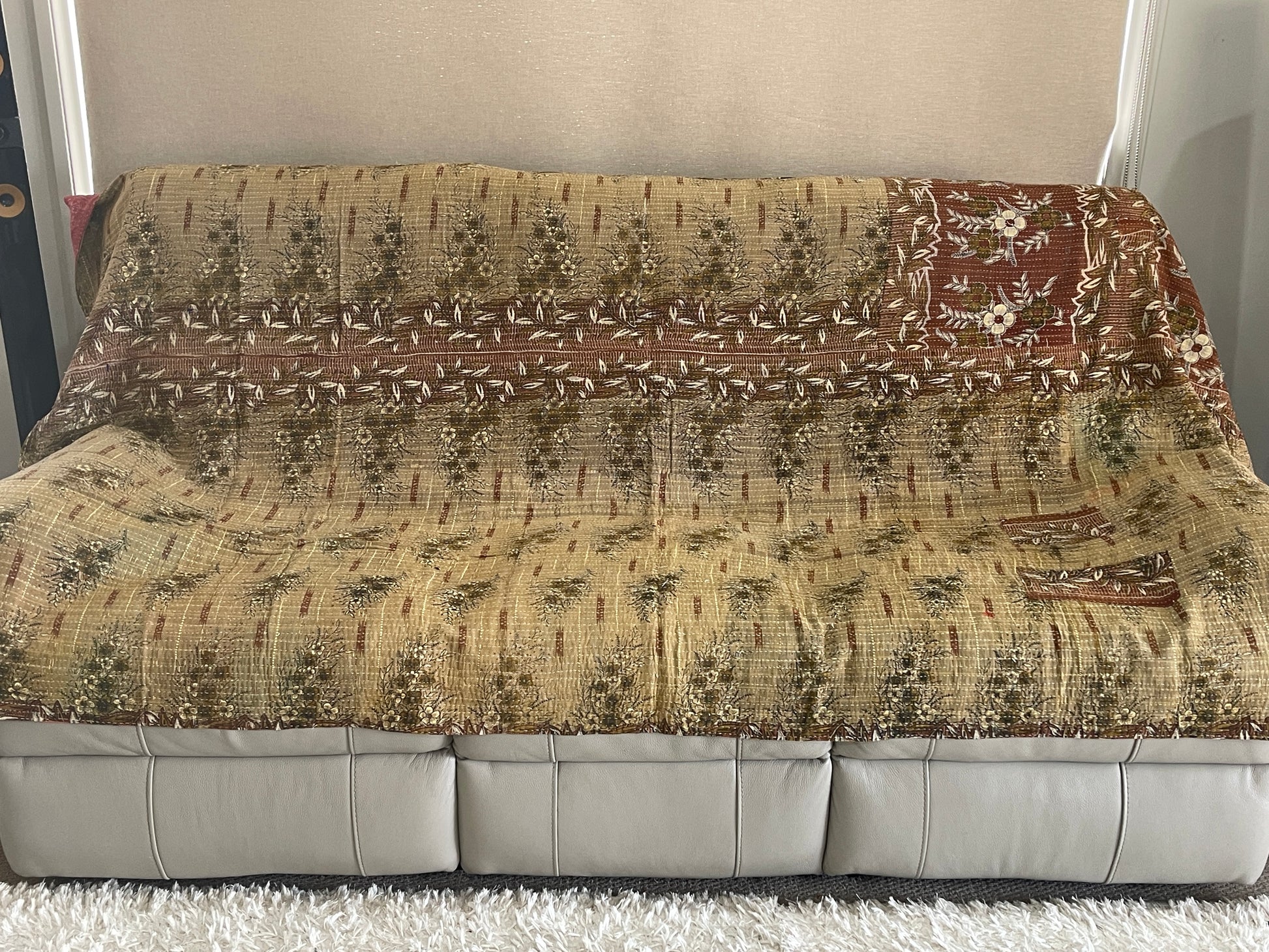 Indian Handmade Reversible Vintage Kantha Quilt Bedspread Sita - Adore India   