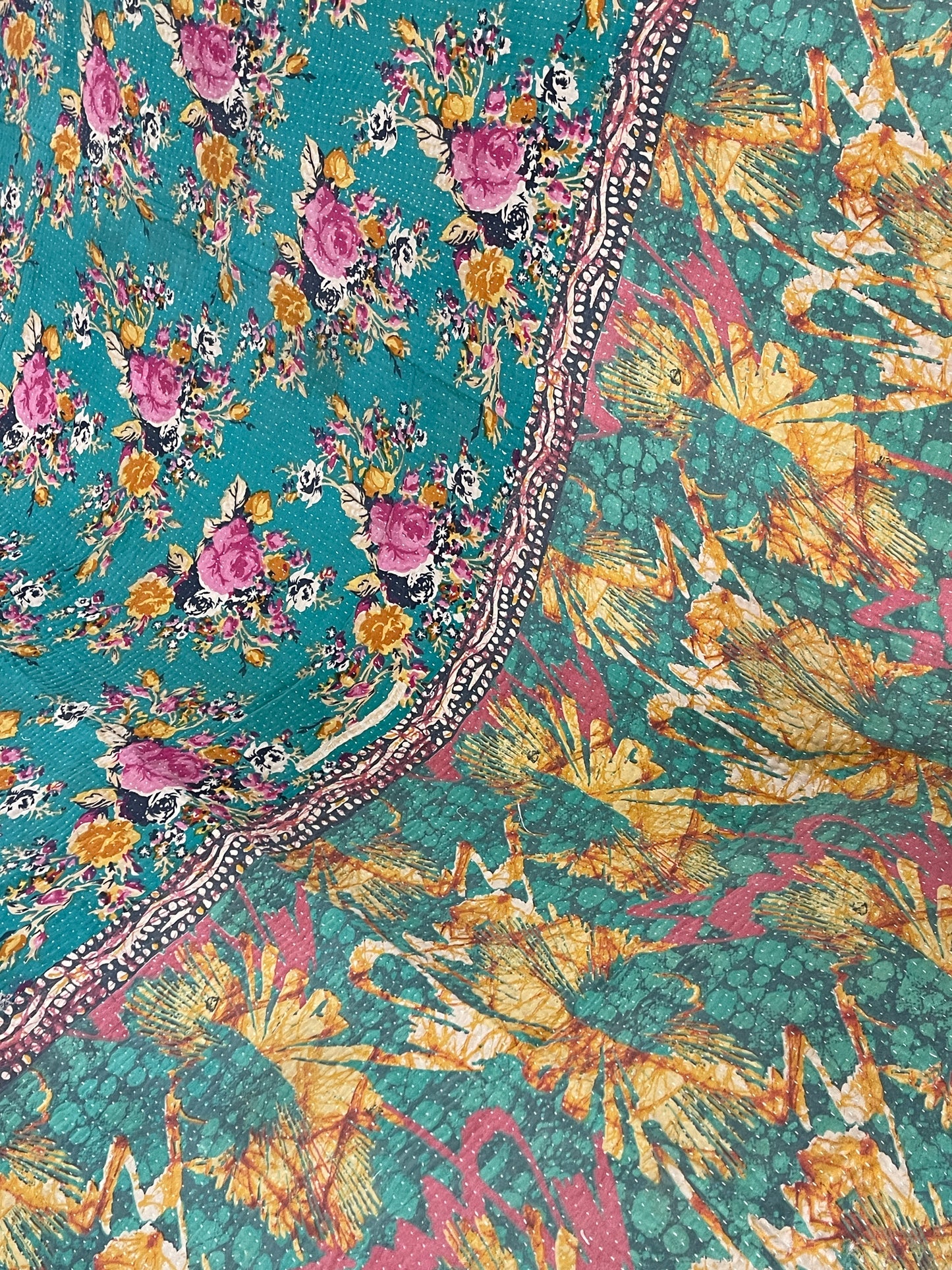 Indian Handmade Reversible Vintage Kantha Quilt Bedspread-Radha - Adore India   