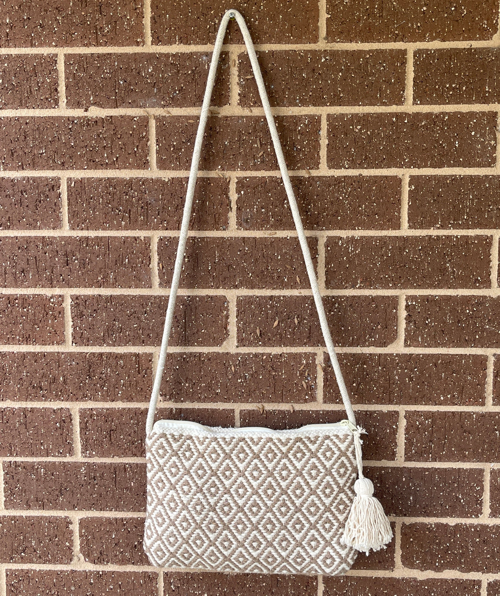 Handmade Boho Small Shoulder Bags Stylish Sling Beach Bags Wholesale