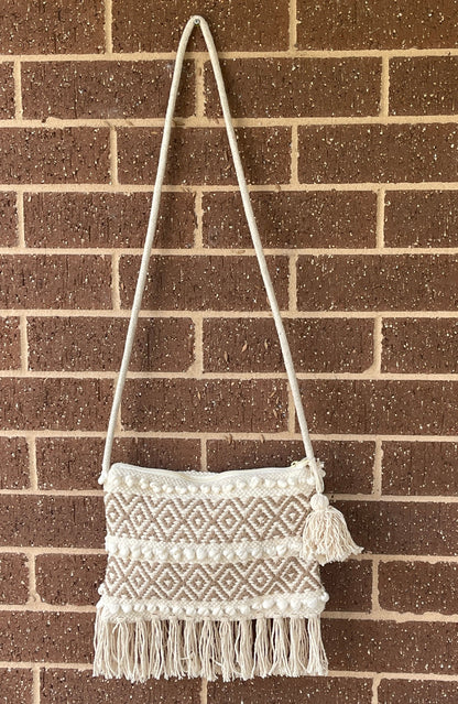 Handmade Boho Small Shoulder Bags Stylish Sling Beach Bags Wholesale