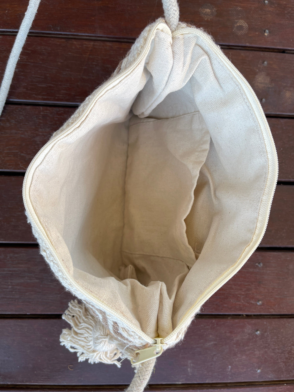 Handmade Boho Small Shoulder Bags Stylish Sling Beach Bags Wholesale