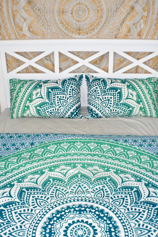 Star Turquoise Ombre Mandala Duvet Cover - Adore India   