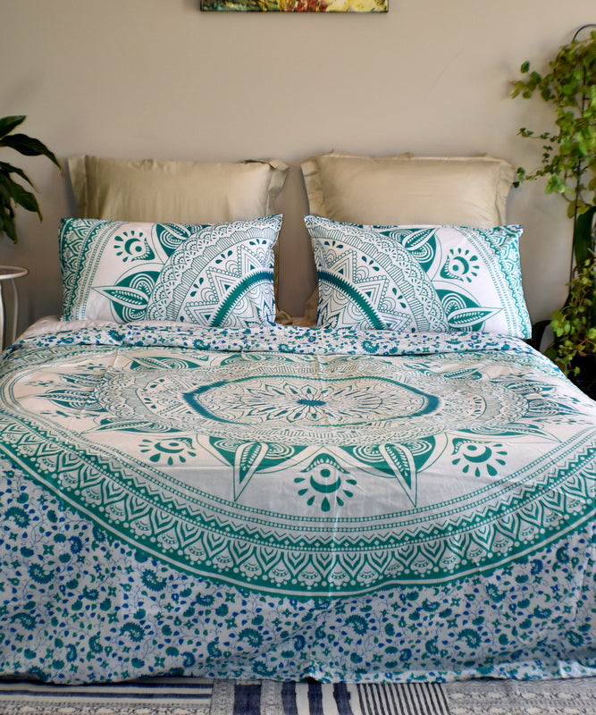 Daisy Turquoise Ombre Mandala Duvet Cover - Adore India   