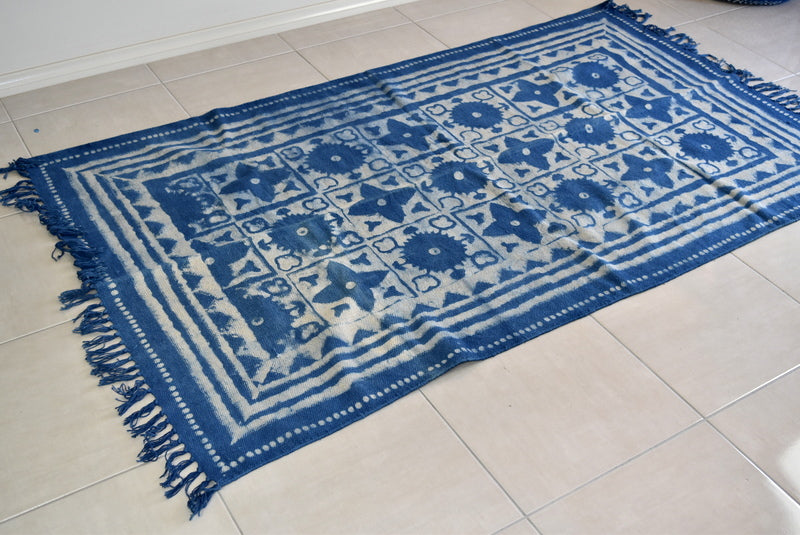 Handmade Geometrical Block Star Print Indigo Cotton Dhurrie Carpet - Adore India   