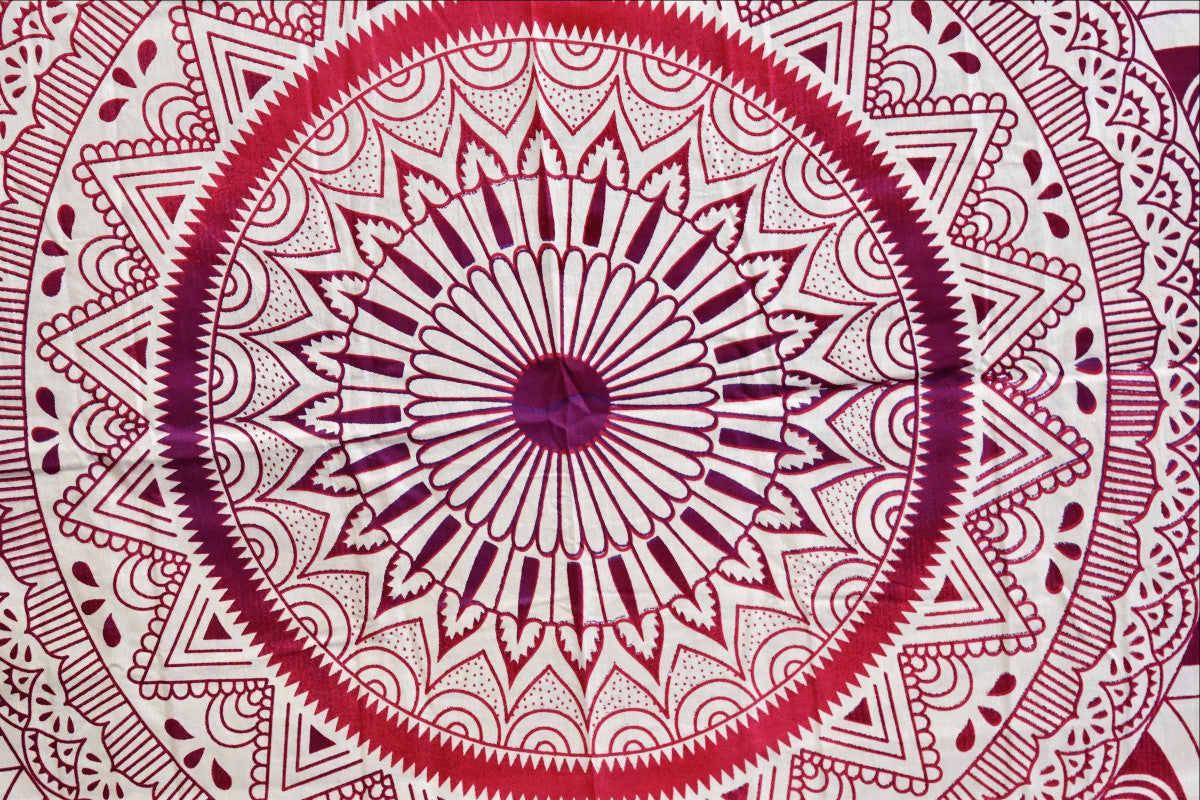 Daisy Pink Ombre Mandala Throw - Adore India   