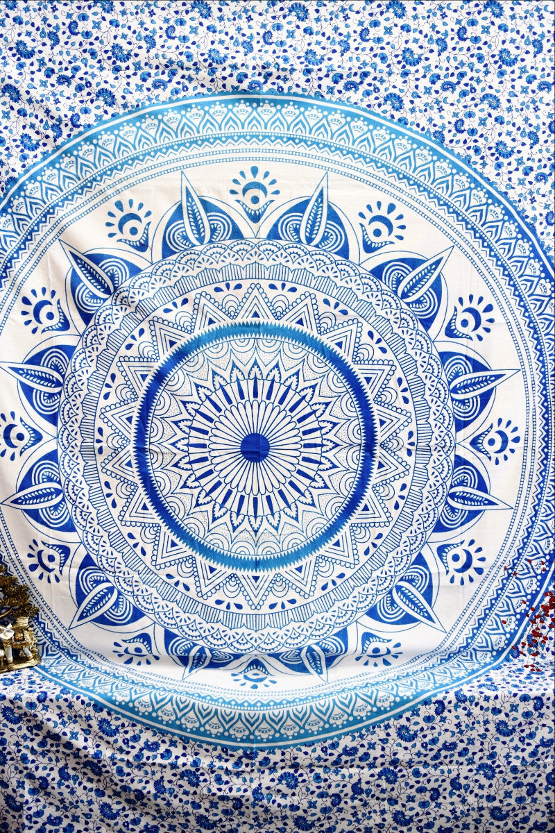 Daisy Blue Ombre Mandala Throw - Adore India   