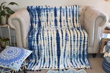 Indigo Tie and Dye  Shibori Cotton Sluby Bohemian Throw - Adore India   