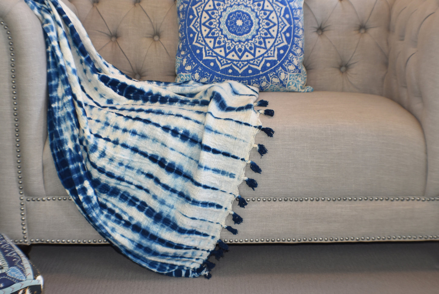 Indigo Tie and Dye  Shibori Cotton Sluby Bohemian Throw - Adore India   