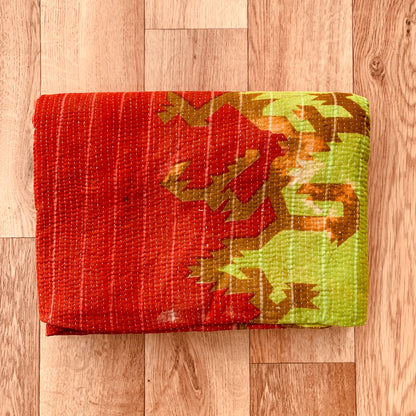 Indian Handmade Reversible Vintage Kantha Auilt Bedspread Neelu - Adore India   
