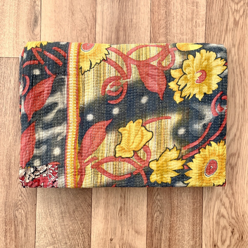 Indian Handmade Reversible Vintage Kantha Quilt Bedspread Chitra - Adore India   